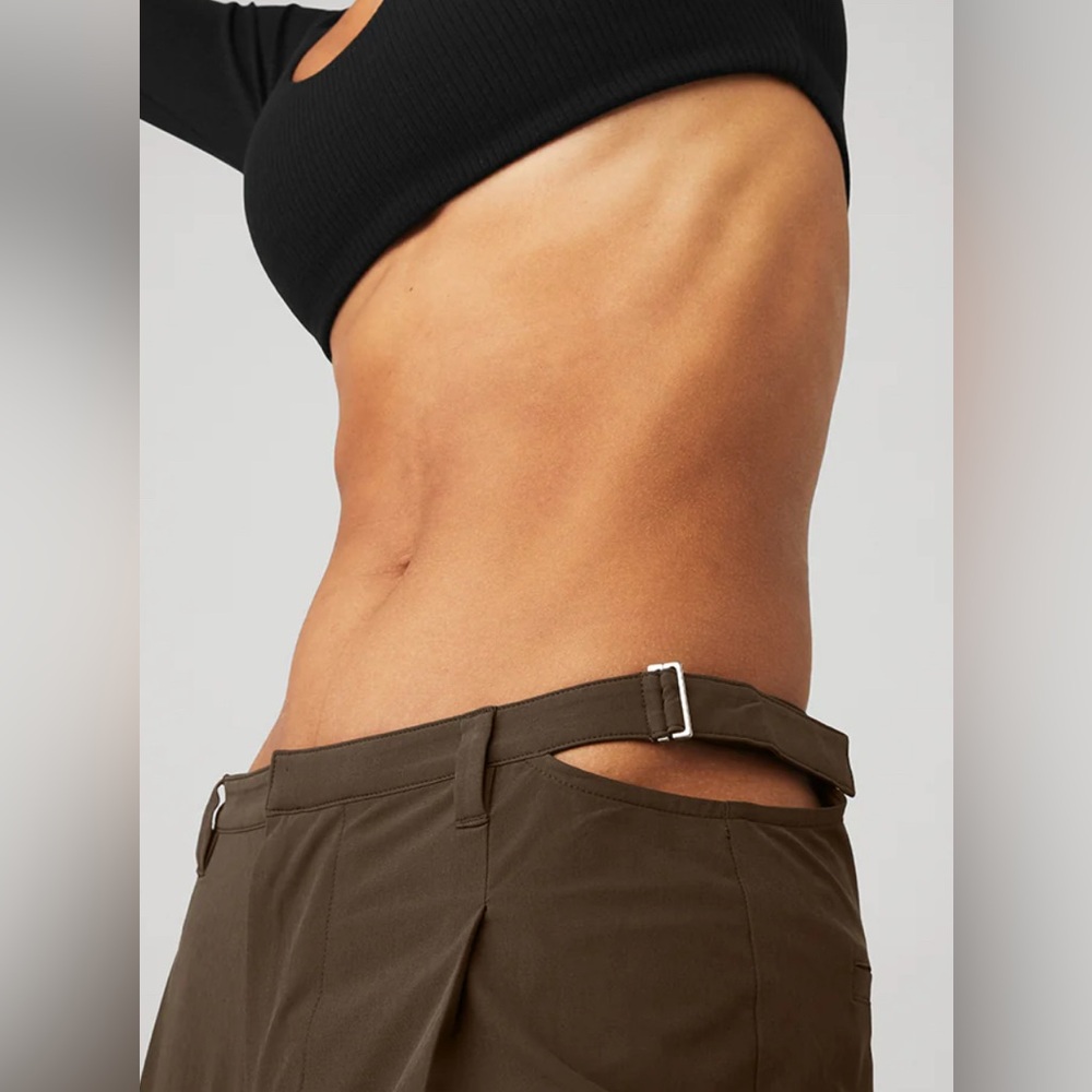 Alo Mid-Rise Showdown Trouser